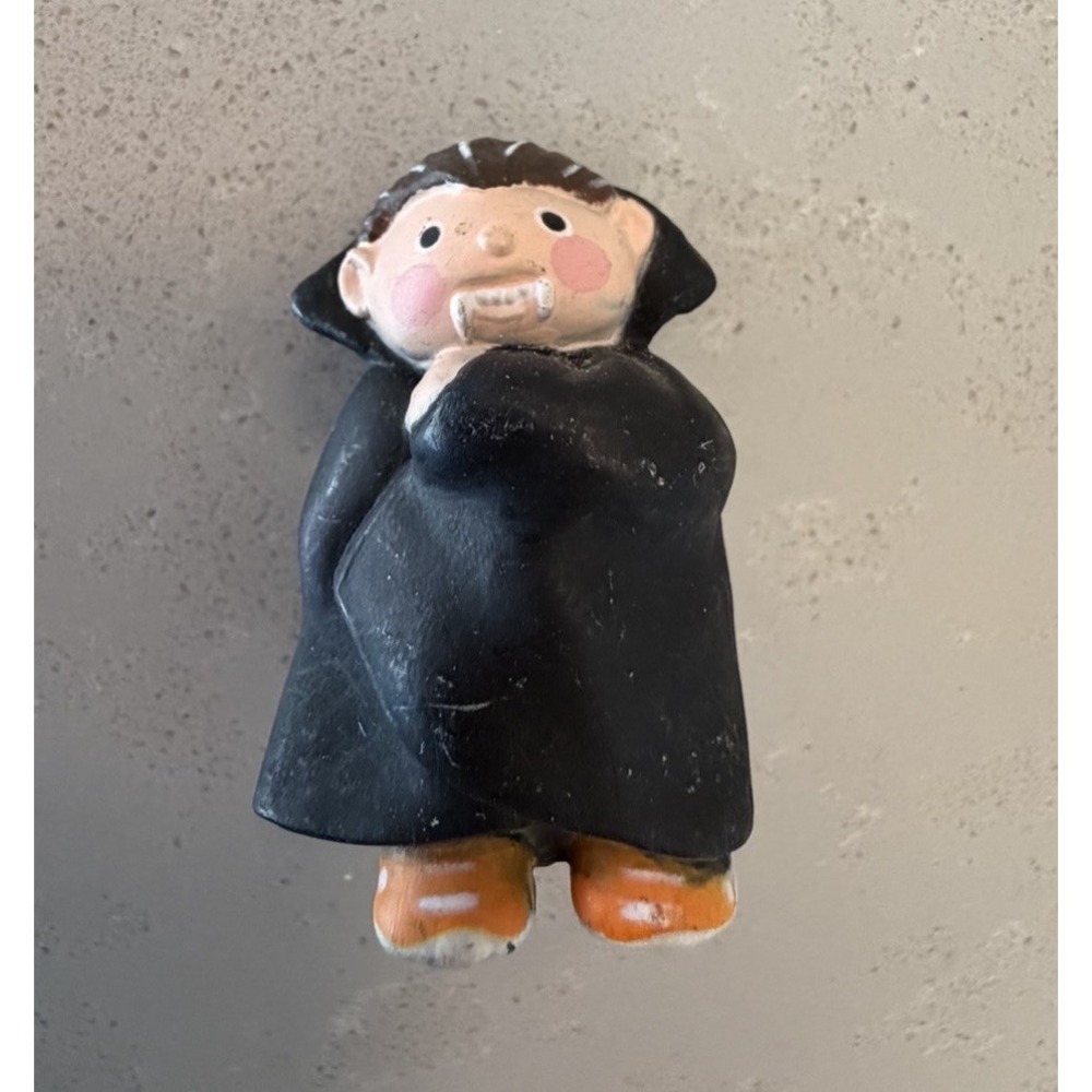 Vintage Fun World Vampire Dracula Halloween Brooch Pin 1990s S Lehman